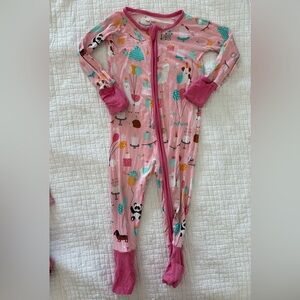 Little sleepies birthday print zippy pajamas 6-12 months